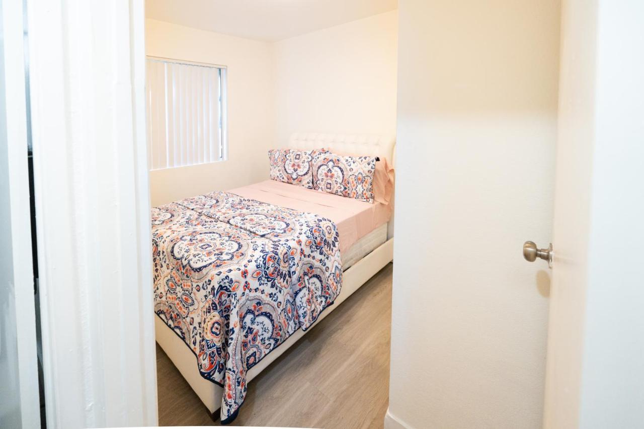 Cozy Small 2 Bedroom In Koreatown/Hollywood Los Angeles Exteriér fotografie